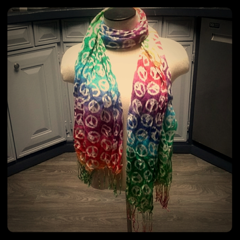 Tye dye peace sign scarf